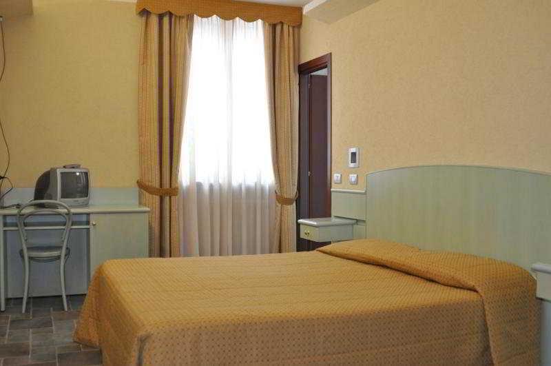 Hotel Astoria Breuil-Cervinia Esterno foto