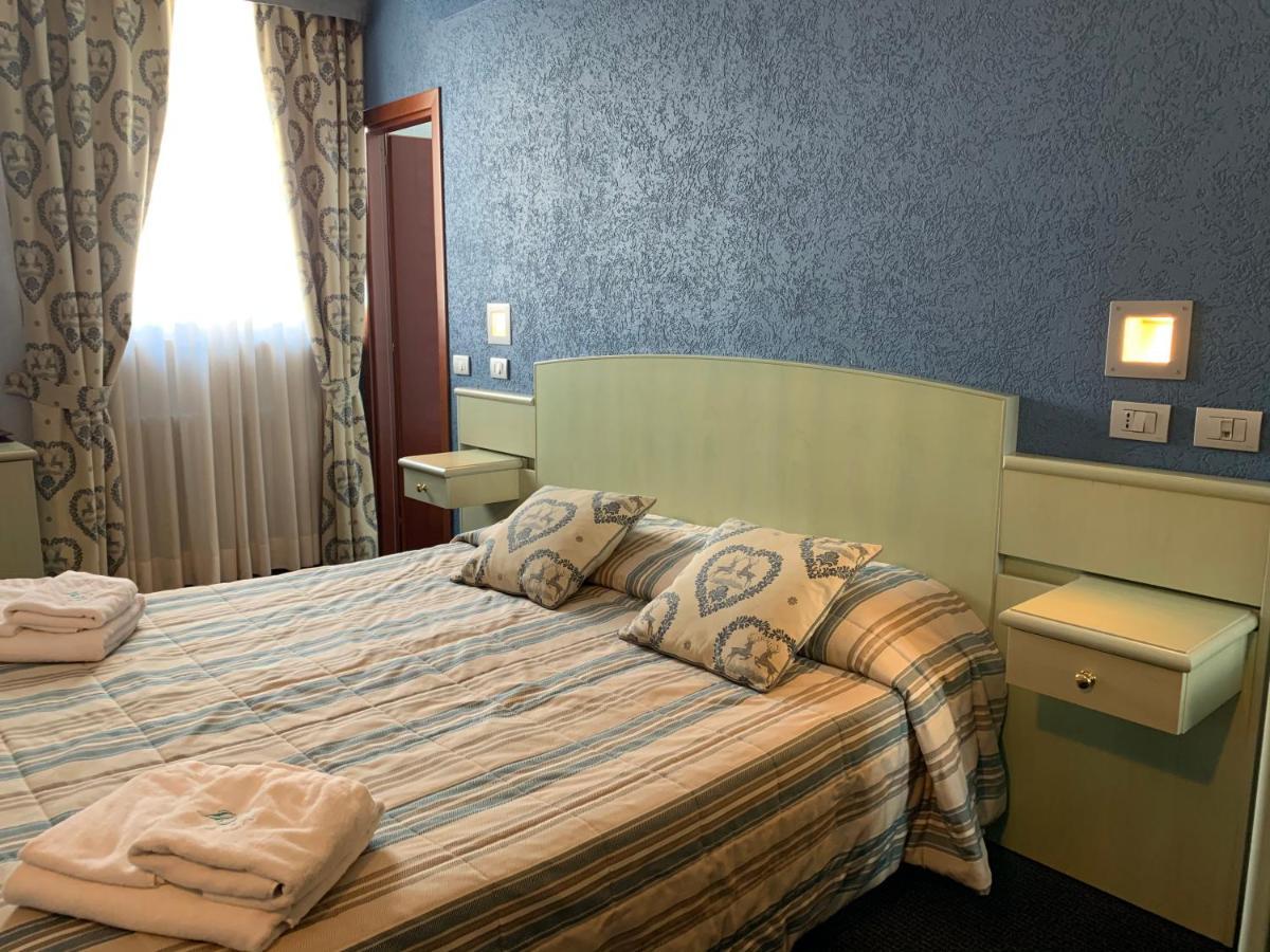 Hotel Astoria Breuil-Cervinia Esterno foto